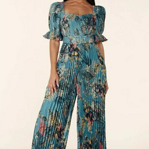 Spring Leaf Pleated Wide Leg Jumpsuit